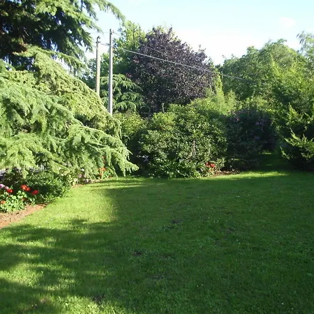Vakantiehuis Champniers, 4 Pieces, 6 Personnes - Fr-1-653-226 Champniers (Charente)
